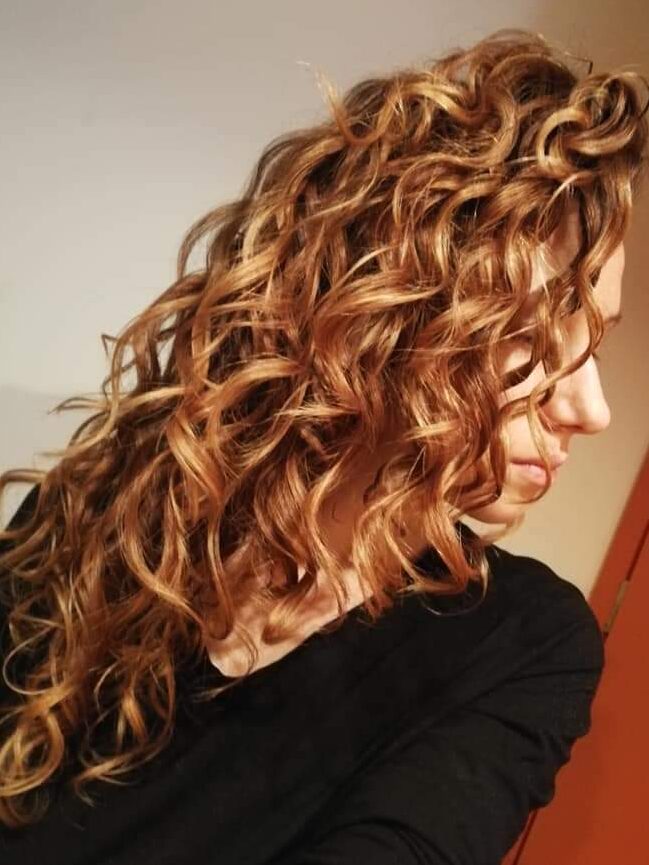 Interviu su Rūta - apie plaukų priežiūros iššūkius bei pavyzdinę garbanų rutiną