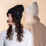 Megztos kepurės su dirbtinio šilko pamušalu No Harsh